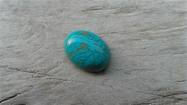 Cabochon turquoise 15x12 mm