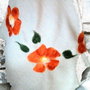Sal din tricot cu flori impaslite