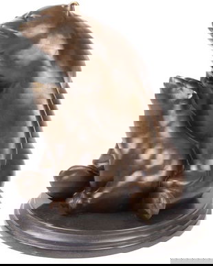 URSOAICA CU PUIUL- STATUETA DIN BRONZ PE SOCLU DIN MARMURA