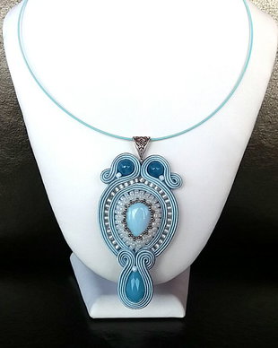 Pandantiv soutache bleu