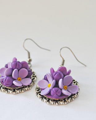 Cercei flori de liliac