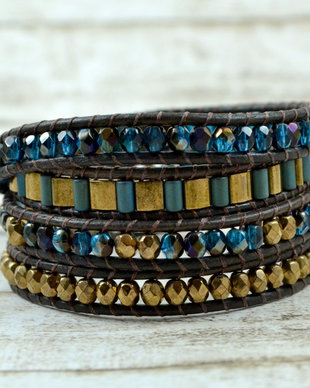 Bratara wrap cu snur de piele si cristale ''Orient''