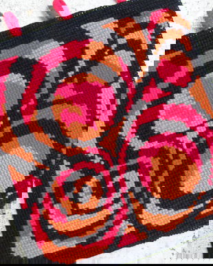 Decor perete- cruciulite