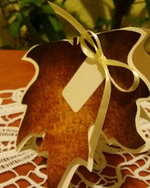 Invitatie frunza