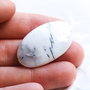 Cabochon  opal dendritic