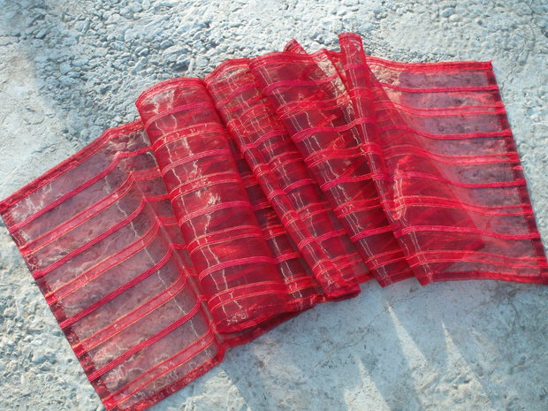 Organza rosie