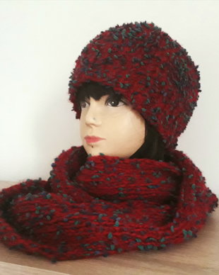 Fular si Caciula rosu tricotata manual fular circular infinity beanie
