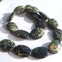 Jasper oval mare aprox 25x18x7 mm