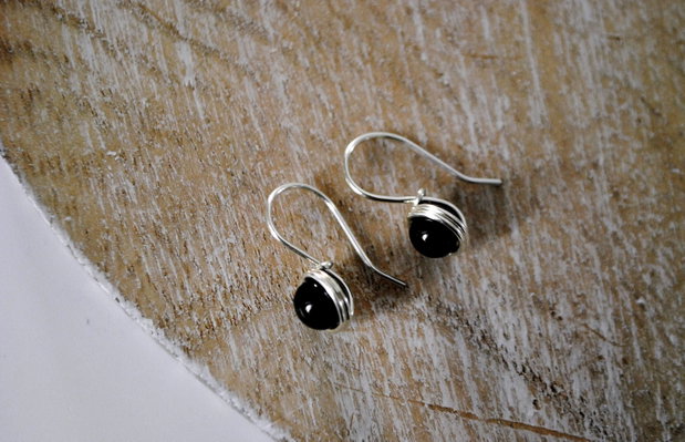 Set Bijuterii Pandantiv si Cercei " Elegant Black "