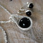 Set Bijuterii Pandantiv si Cercei " Elegant Black "