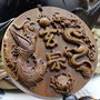 9898 - Pandantiv tip link, lemn sculptat, dragon si phoenix, 65mm
