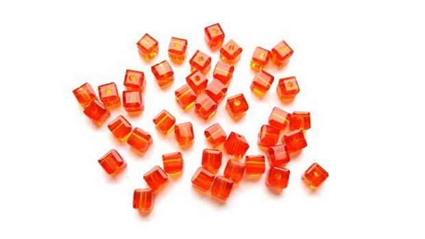 LMS463 - margele sticla cubice portocalii