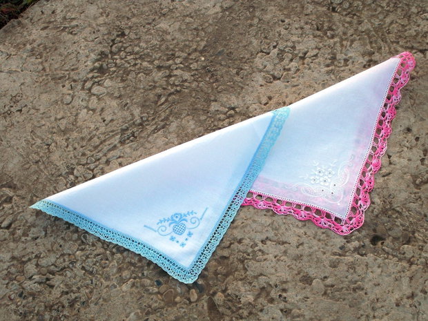 Accesorii dantelate3