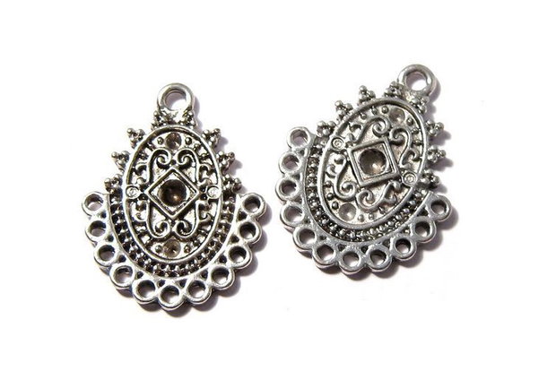 Candelabru, argintiu antichizat, 28x22 mm