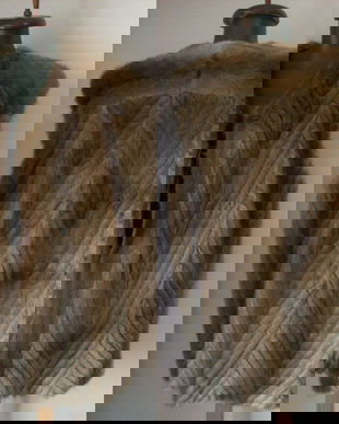 VESTA BLANA NATURALA DE NURCA SI PIELE