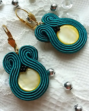 Cercei soutache verde-turcoaz  cu sidef galben