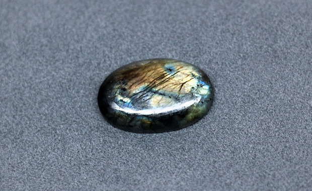 Cabochon Labradorit Masiv Oval - spectrolit