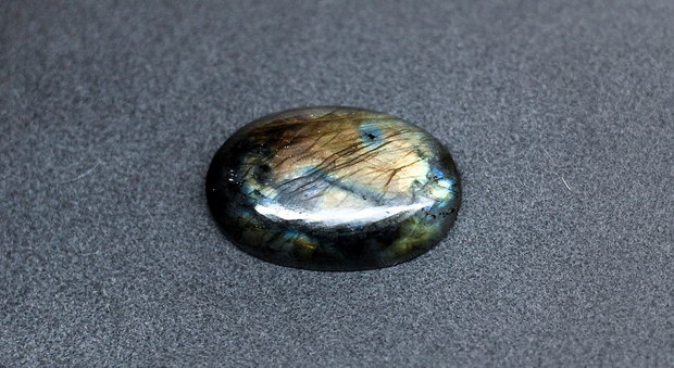 Cabochon Labradorit Masiv Oval - spectrolit