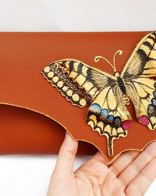 poseta plic handmade unicat din piele - Swallowtail