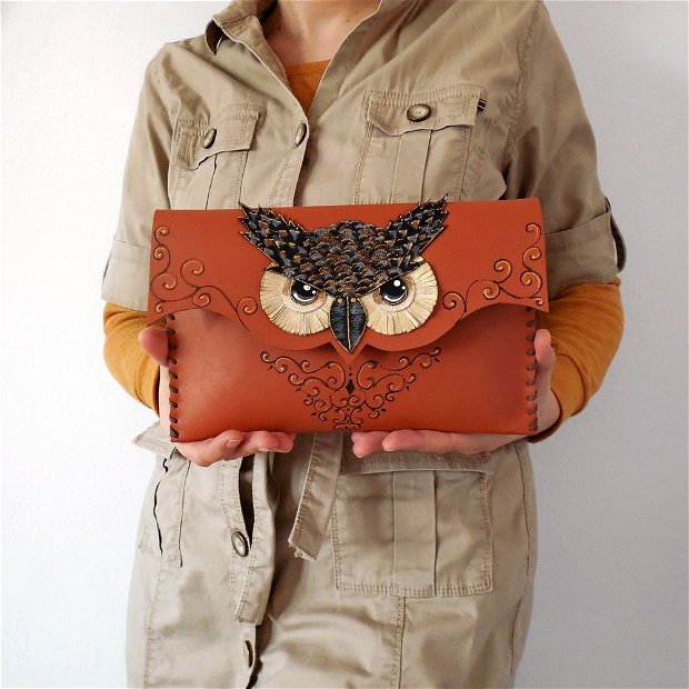 poseta plic handmade unicat din piele - Vintage Owl
