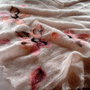 Poncho din mohair, impaslit cu magnolii de lana si matase naturala