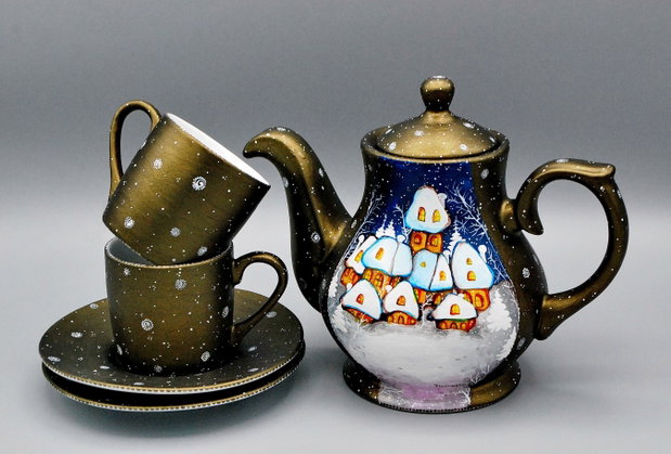 Set Ceainic cu Doua Cesti si Farfurioare " Winter Dreamland " - Winter Collection