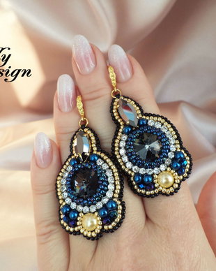 "Blue Night" - Cercei broderie cristale Preciosa