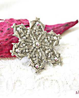 Brosa Fulg de zapada cu cristale Swarovski