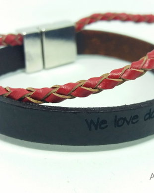 Bratara personalizata, gravata din piele "Dream, Hope, Trust , Love"