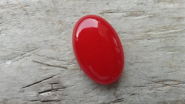 Cabochon jad rosu, 30x20 mm - OFERTA!