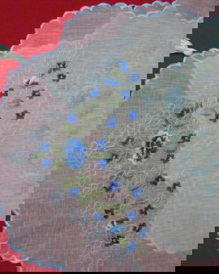 Traversa cu broderie