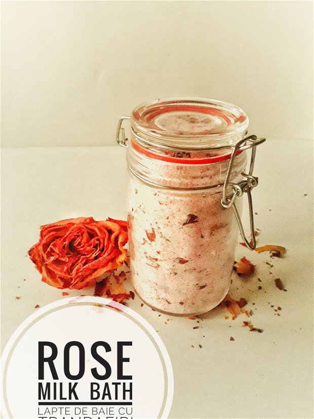 Rose   -     Lapte   pudra    baie   trandafiri