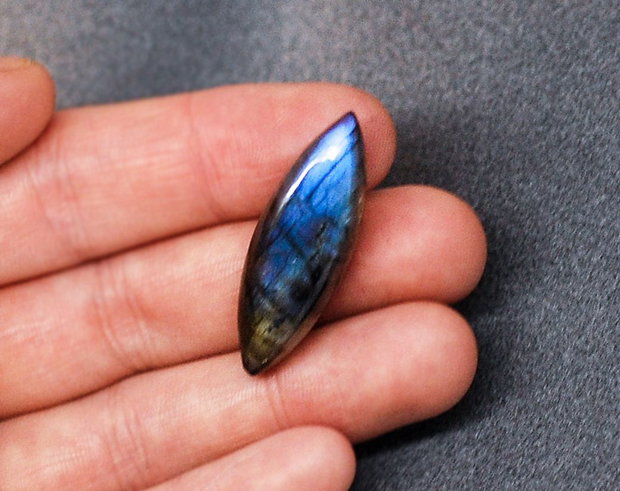 Cabochon Labradorit Marquise - IBN0001