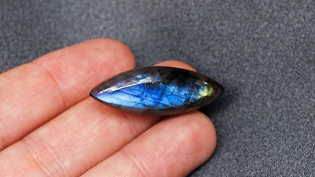 Cabochon Labradorit Marquise - IBN0001