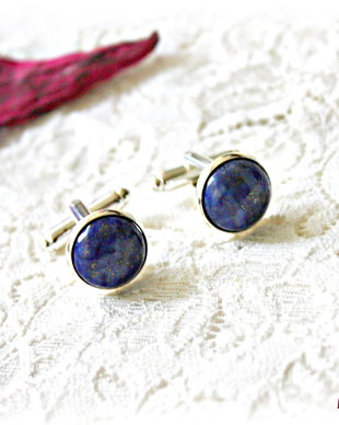 Butoni cu lapis lazuli