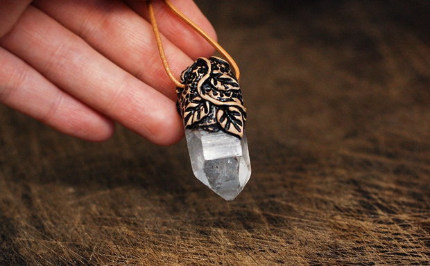 Amuleta lemurian seed quartz si lut polimeric patinat