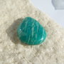 Cabochon 1 lacrima din amazonit rusesc aprox 23x17x5 mm