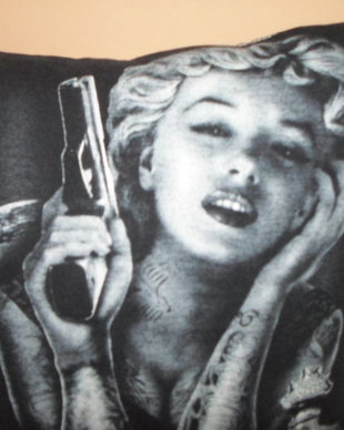 pernuta Marilyn