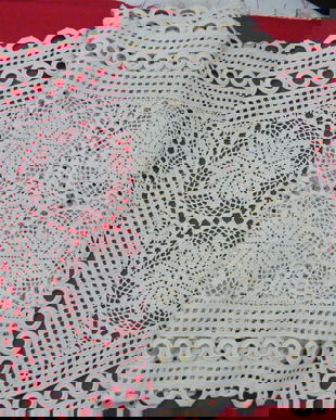 Fata de masa-Mileu mare crosetat