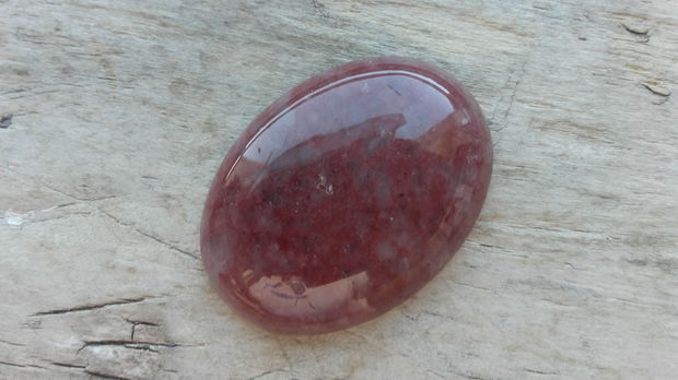 Cabochon cuart strawberry, 40x30 mm