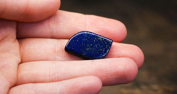 Cabochon  Lapis Lazuli cu  2 fete - IBN0068