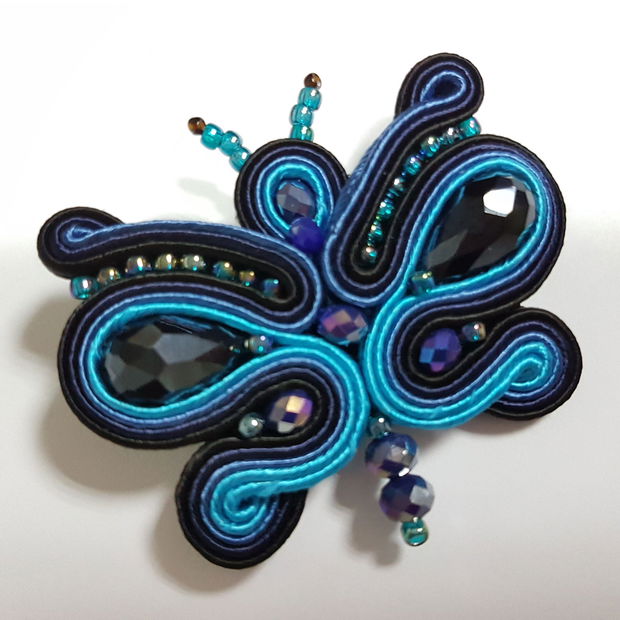 Brossa soutache fluture albastru