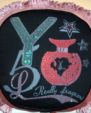 pernuta ornament YSL