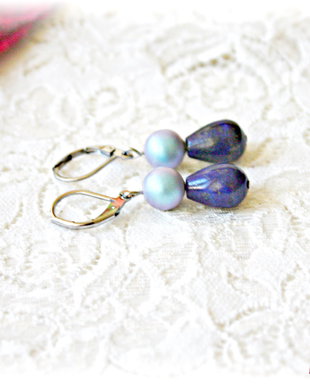 Cercei cu perle Swarovski albastre si lapis lazuli