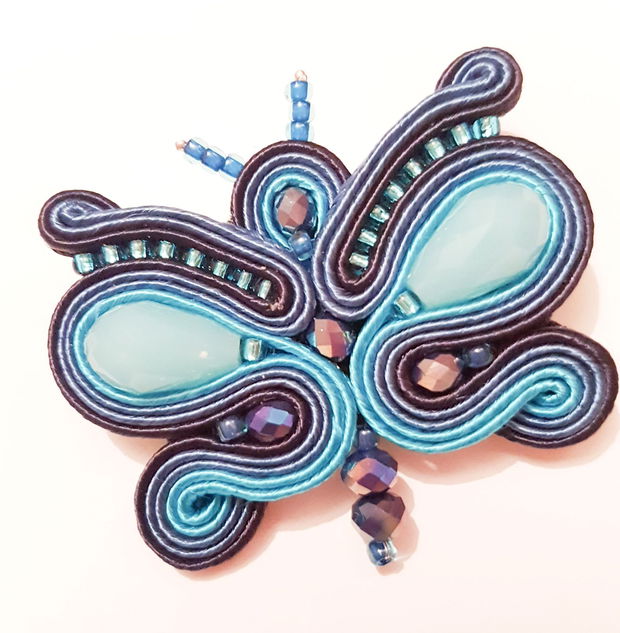 Brosa soutache fluture albastru