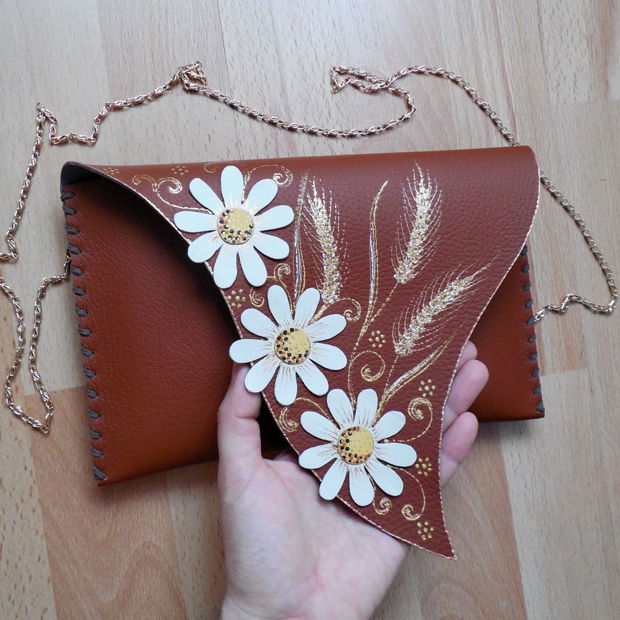 poseta plic handmade unicat din piele - Brown Daisies