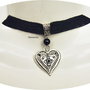 chocker piele , dantela si pandantiv inima