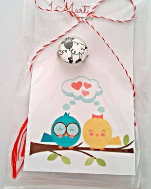 Brosa martisor cabochon sticla 14mm oita