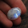 Moonstone rainbow oval - aprox 20 x 14.5 mm