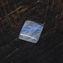 Moonstone cu subton albastru  - aprox 11.5 x 12.5 mm